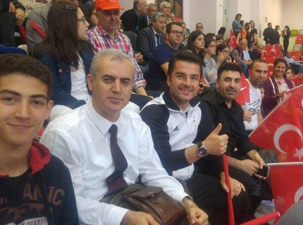 Bursa Büyükşehir Belediyespor Kadın Voleybol Takımımızı Final Müsabakasında Yalnız Bırakmadık...