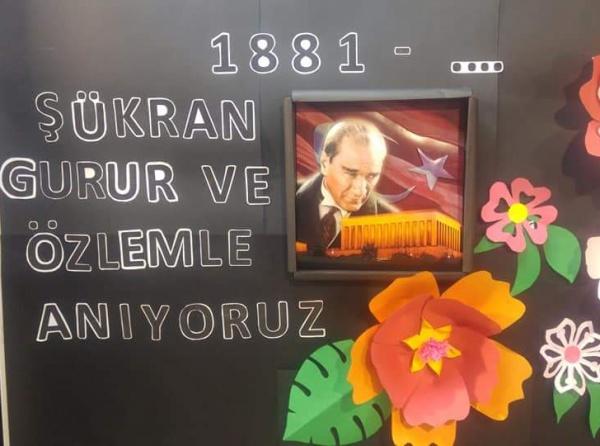 Ulu Önderimiz Mustafa Kemal Atatürk´ü Sevgi ,Saygı ve Özlemle Andık..